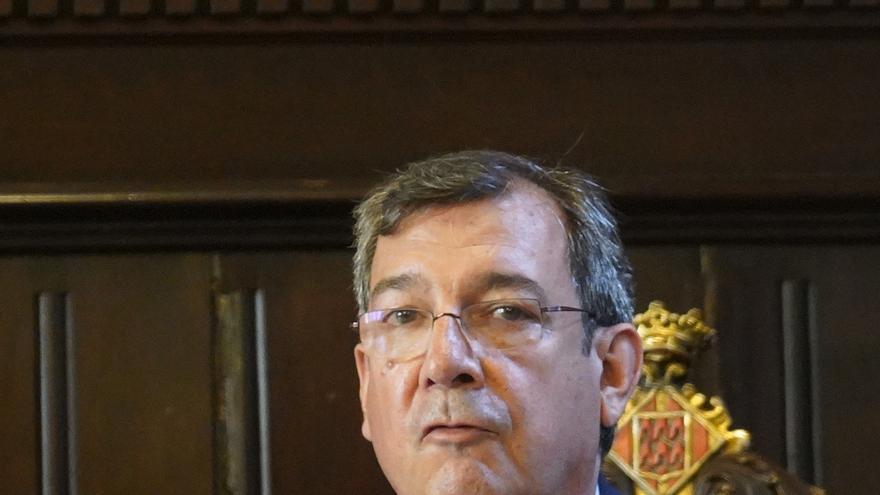 Les millors imatges de l&#039;investidura de LLuc Salellas com alcalde de Girona