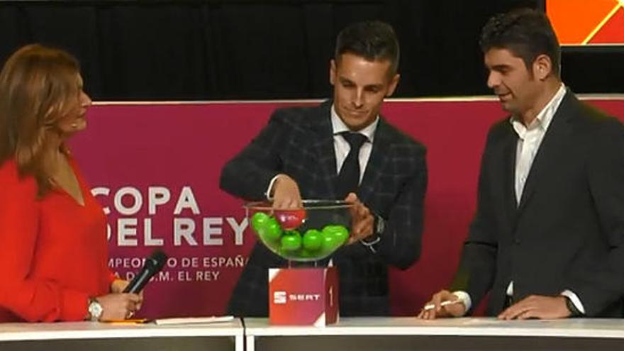 Un momento del sorteo de la Copa del Rey.