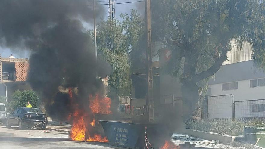 Sofocado un incendio en Fuente del Jarro