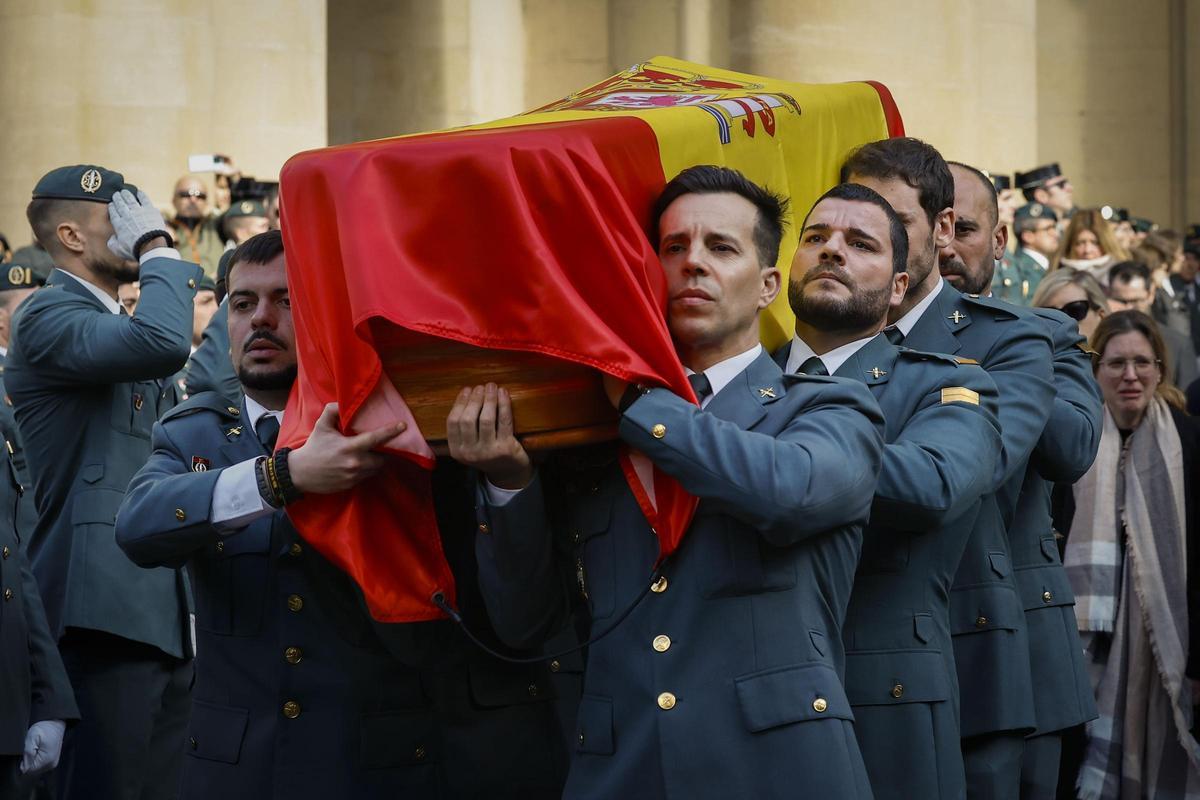 Funeral de uno de los guardias civiles asesinados por los narcos en Barbate, en febrero