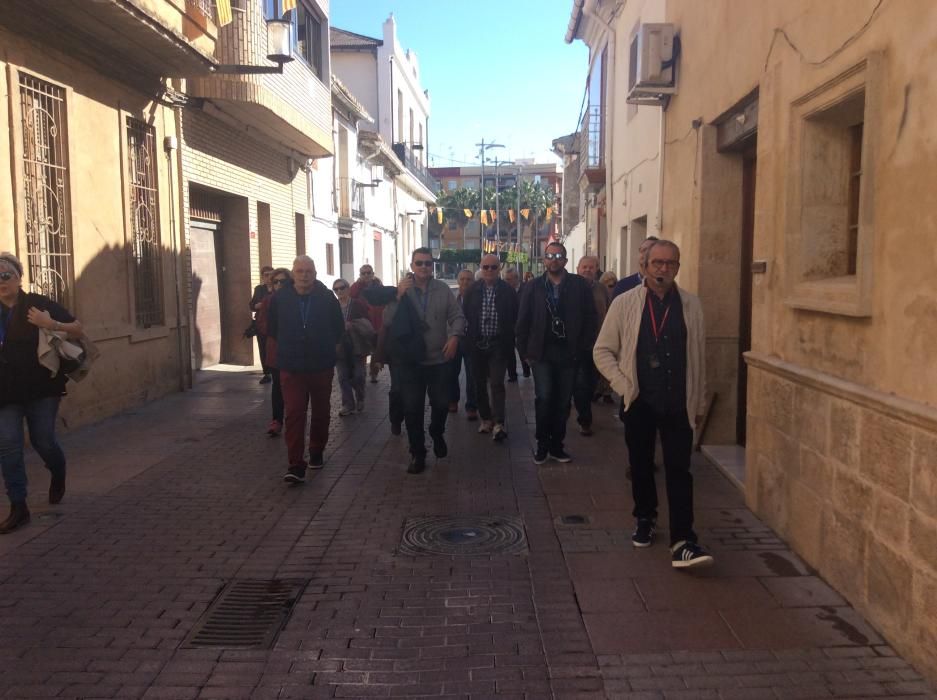 Alaquàs Debat visita el Museu del Palmito de Aldaia.