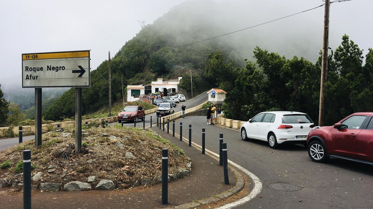 Cruce de la Degollada de las Hijas, a la entrada de Roque Negro.