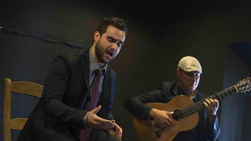 Bernardo Miranda gana el certamen de cante Murcia Flamenca