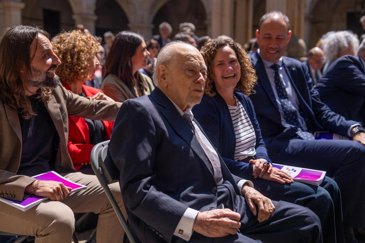 Acto de firma del Pacte Nacional per la Llengua