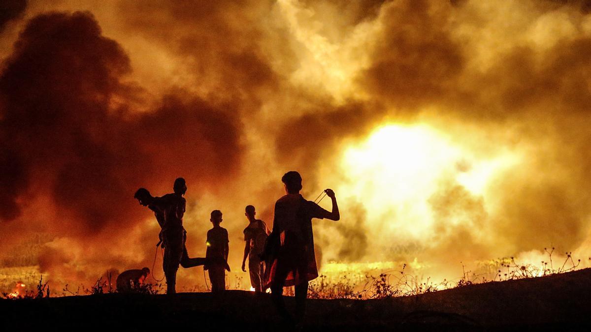 Palestinian night protest along the border between the Gaza Strip and Israel