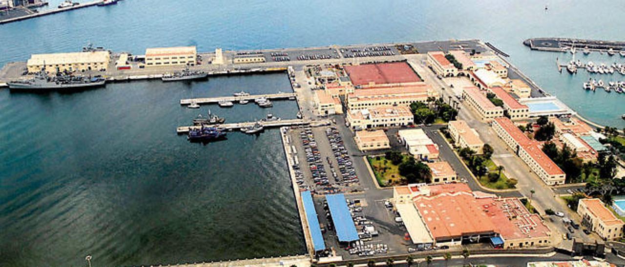 Vista aérea de la Base Naval de Las Palmas de Gran Canaria