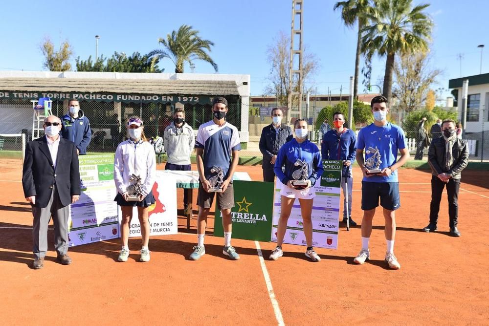 Entrega de premios del Campeonato Regional de Tenis, en Torre Pacheco