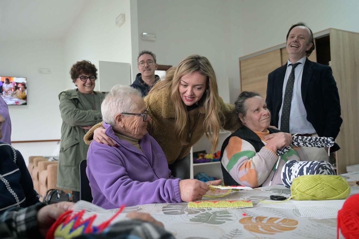Fabiola García e Antón Acevedo na Casa do Maior da Campara, en Ponteceso.