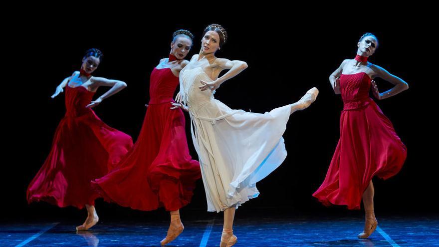 La superestrella  Svetlana Zakharova durant l&#039;actuació