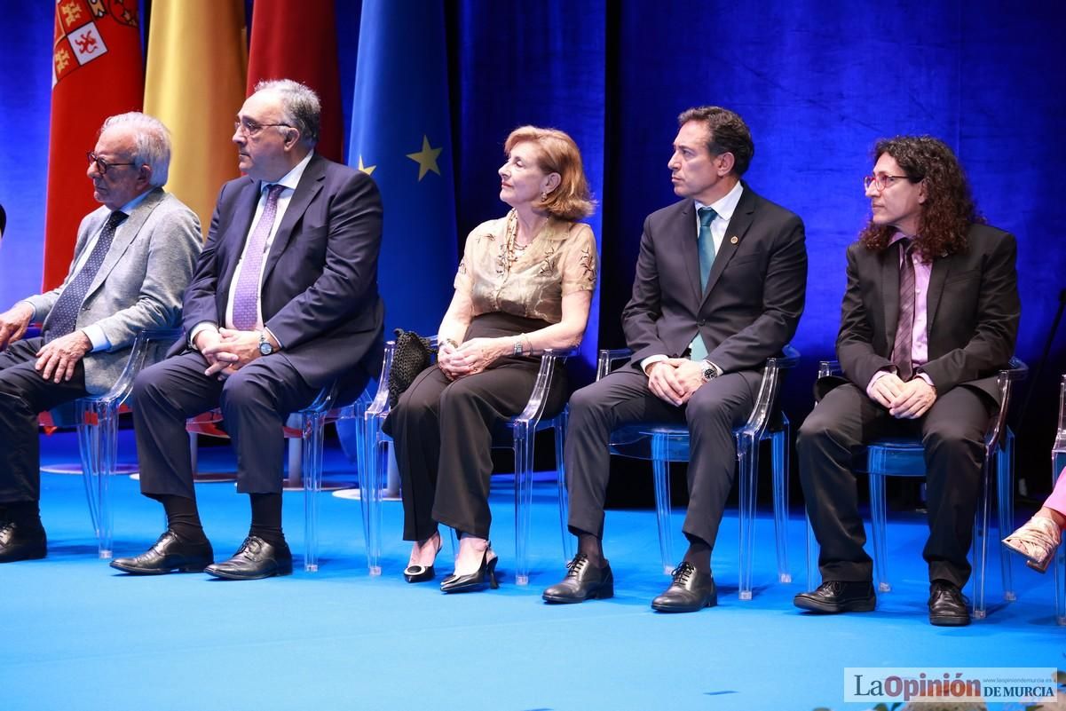 Así ha sido el acto institucional del Día de la Región de Murcia en el Teatro Romea