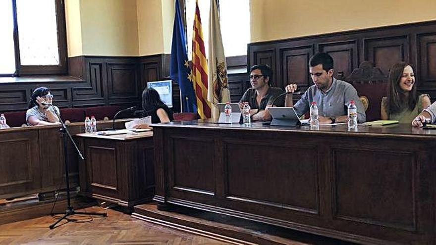 El ple municipal extraordinari en què es va tractar el tancament pressupostari del 2018 a Cardona