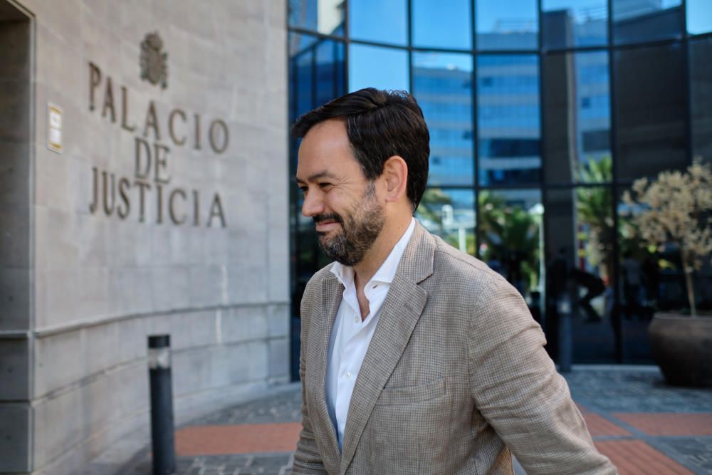 Lope Afonso acude a la vista del juicio