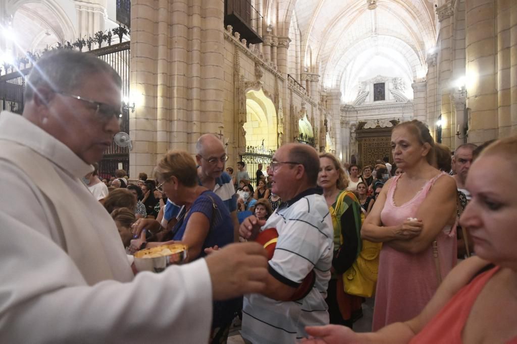 Romería de Murcia: ambiente previo y salida de la Fuensanta de la Catedral