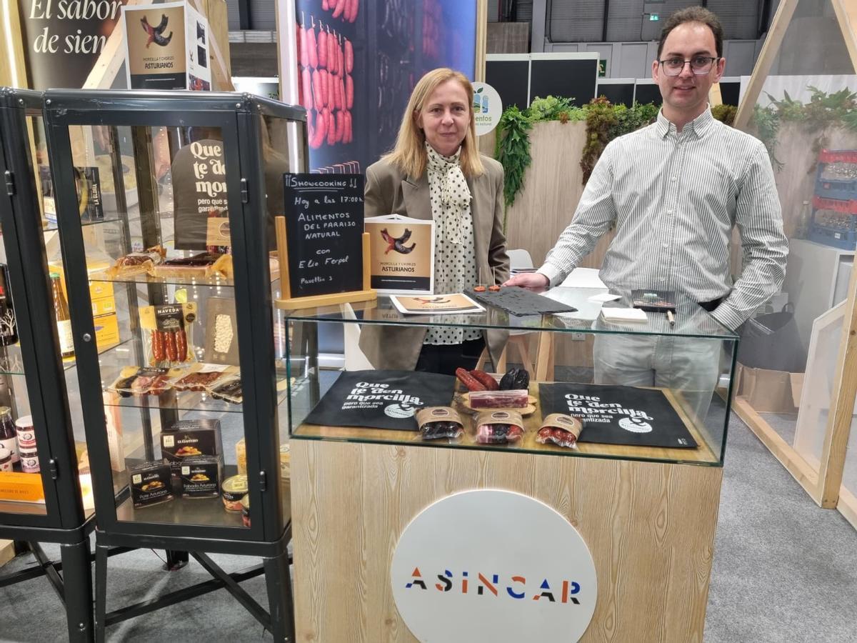 Ismael Romero y Maite Villastrigo, de Asincar