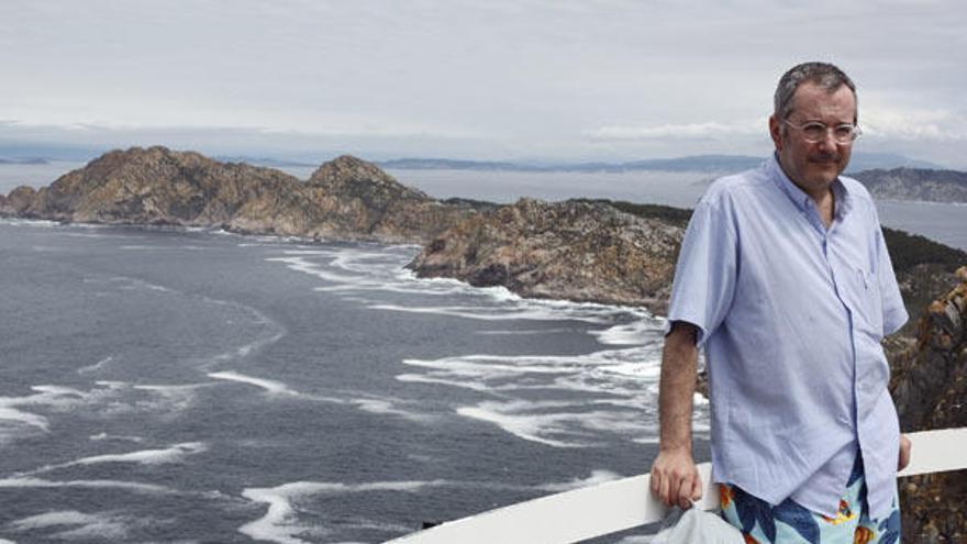 Alfonso Armada, hace unos días durante una visita a las islas Cíes.