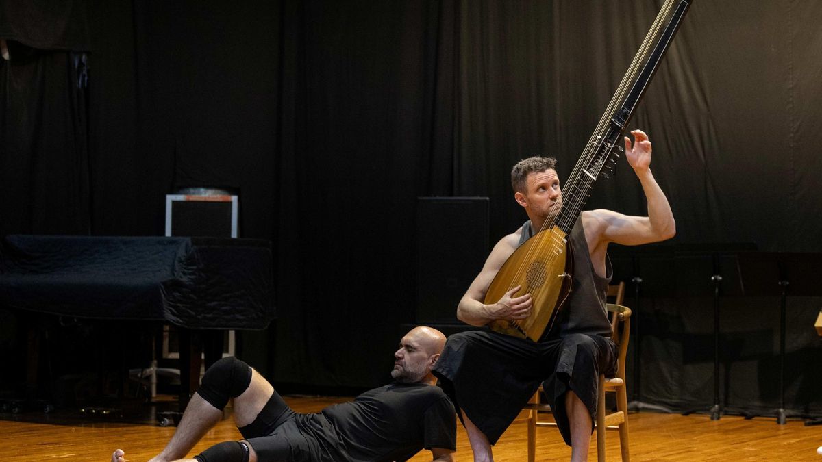 El contratenor Xavier Sabata y el laudista Jonas Nordberg en un ensayo de 'Genius Loci'.