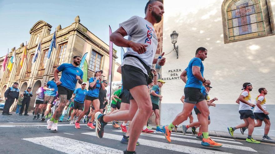 El &quot;Reto 15Q&quot; o primera Vuelta a España de &quot;running&quot; hace escala en La Laguna