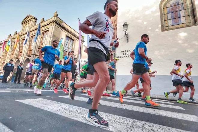 El "Reto 15Q" o primera Vuelta a España de "running" hace escala en La Laguna