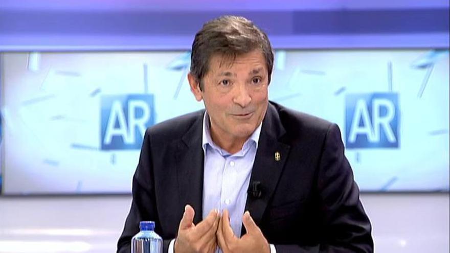 Fernández: &quot;No echaré de menos a Iglesias el 12-O&quot;