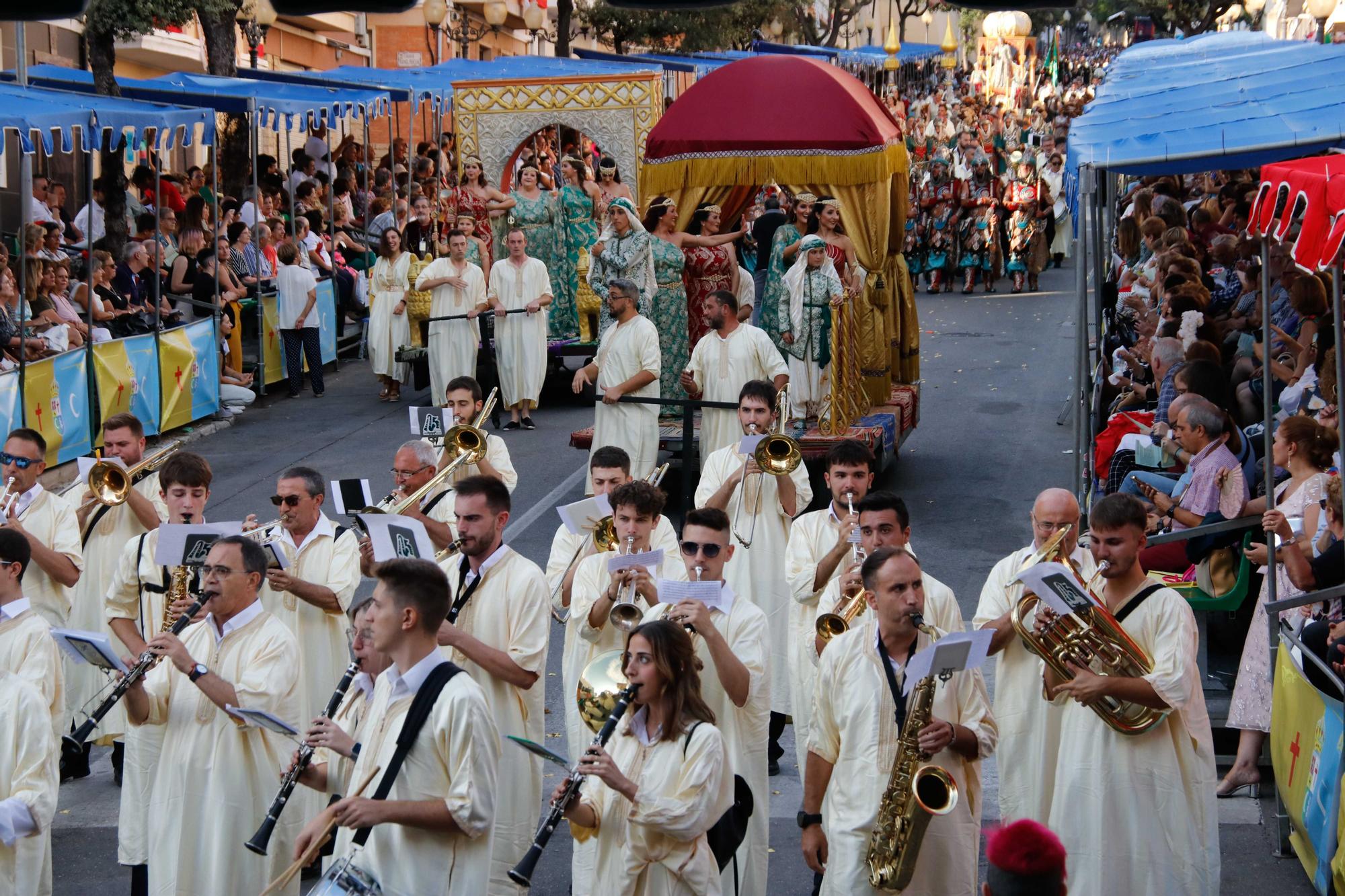 La Entrada Mora toma las calles de Ibi