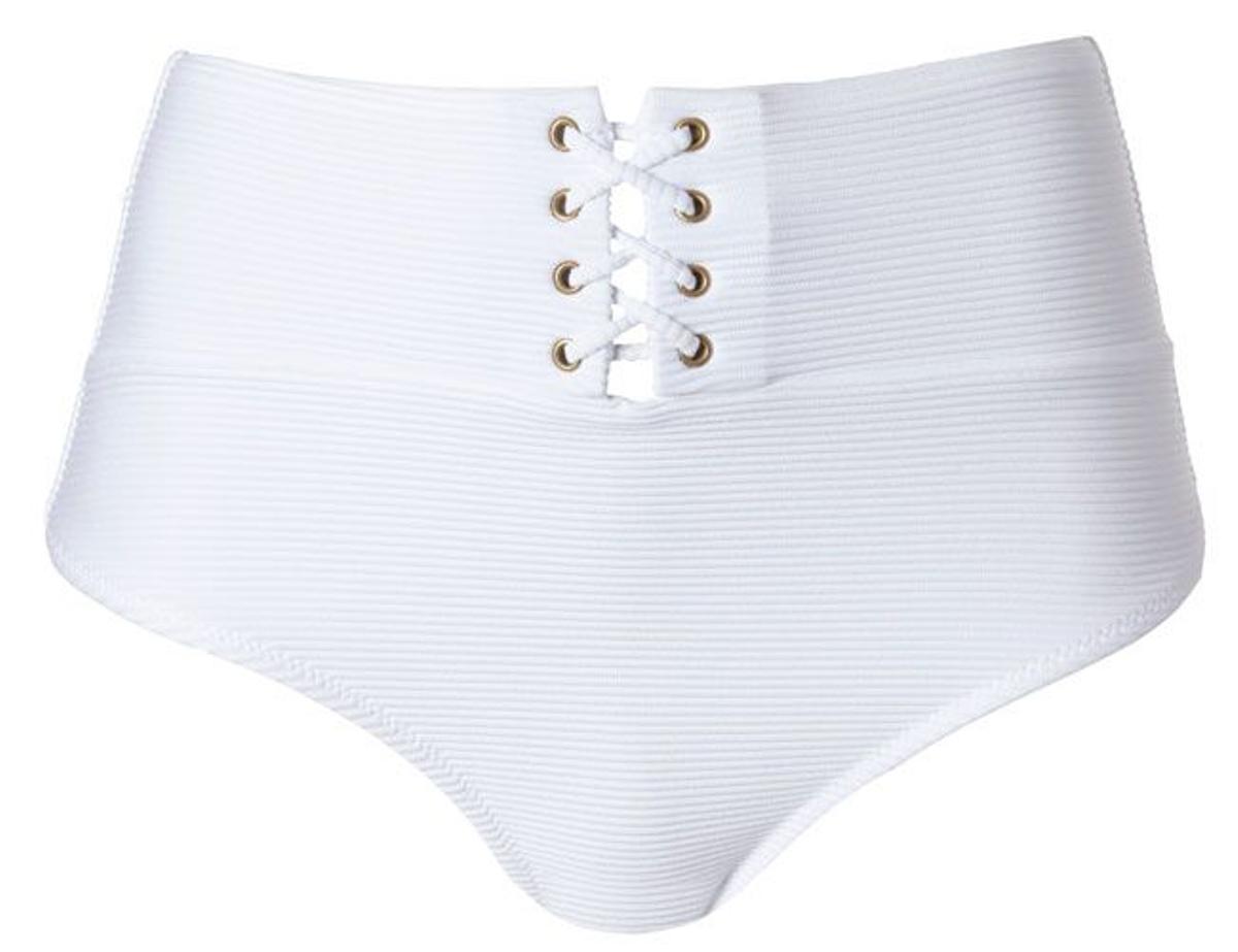 Colección bikinis y bañadores de Calzedonia, verano 2018: braga de talle alto blanca con cordones