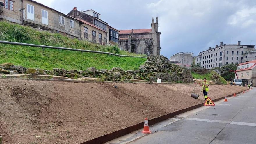 Pontevedra prepara sus yacimientos arqueológicos para el verano con tareas de limpieza y desbroce
