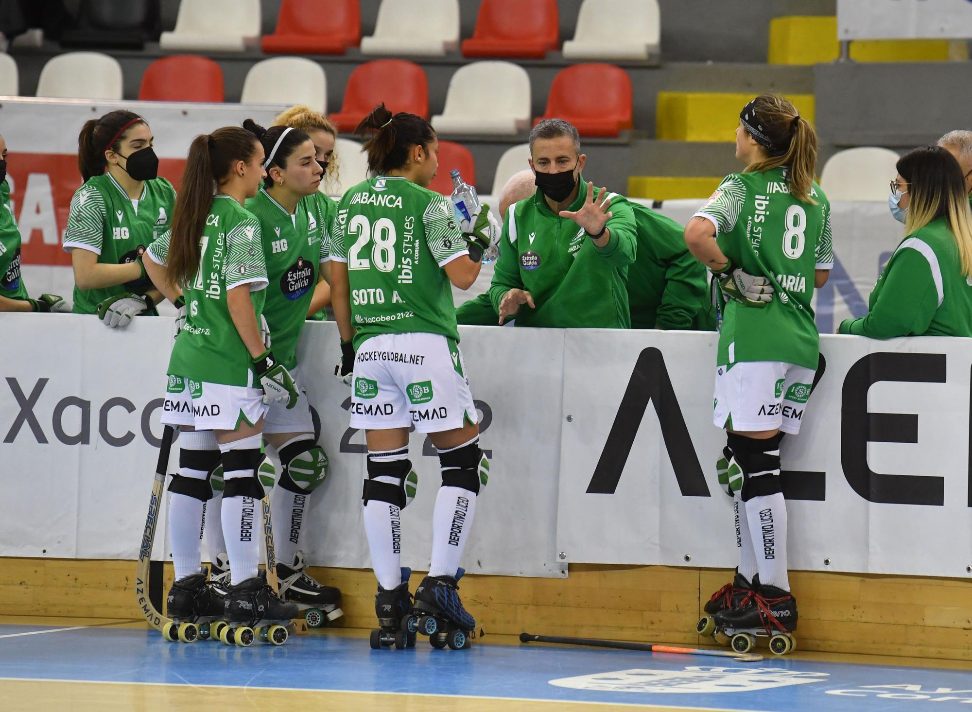 El Liceo femenino pierde 3-4 ante el Palau