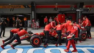 Aston Martin presenta una protesta por el incidente entre Alonso y Sainz
