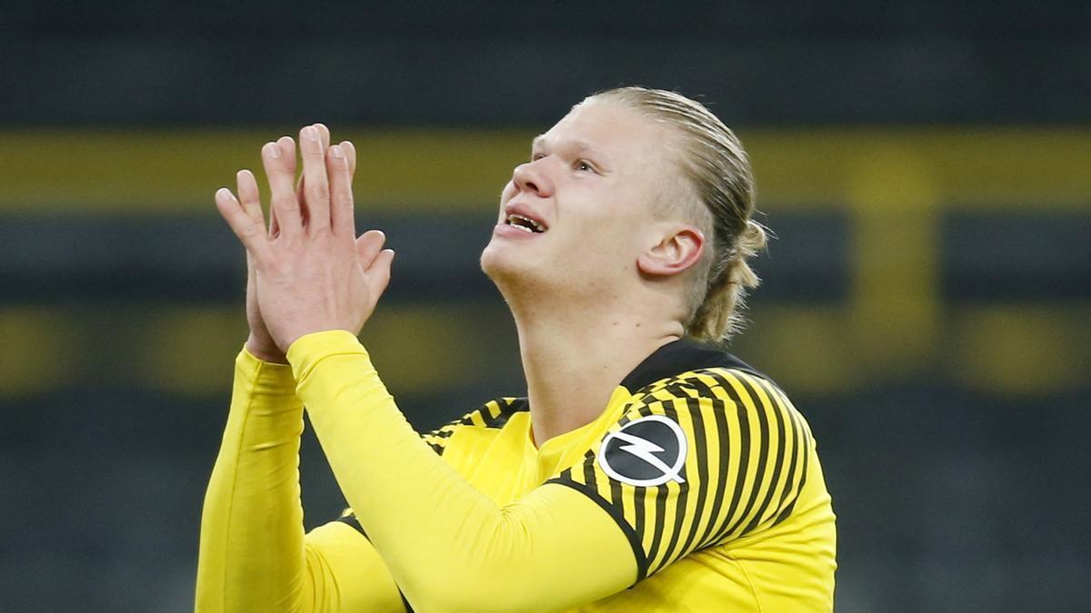 Erling Haaland se siente presionado por el Borussia Dortmund.