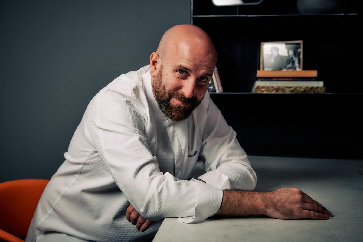 Hugo Muñoz, chef y propietario de Ugo Chan.