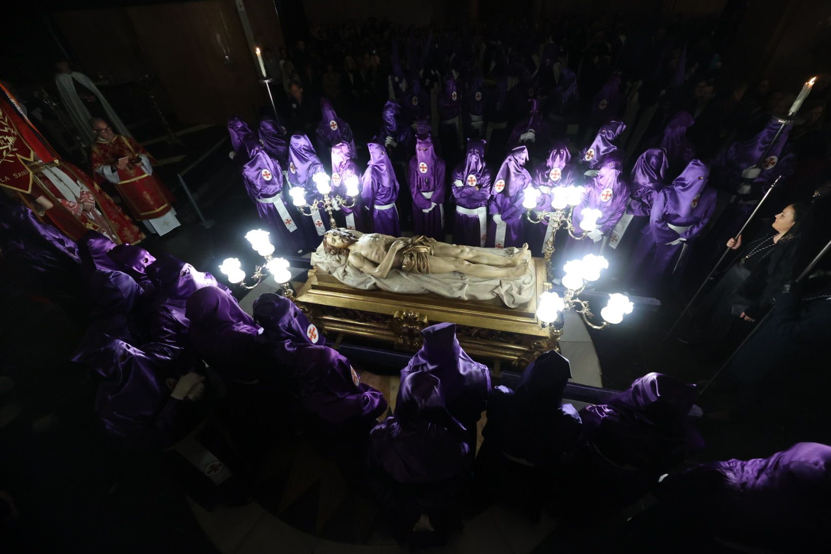 Galería de imágenes: Fervor en el Santo Entierro de Vila-real
