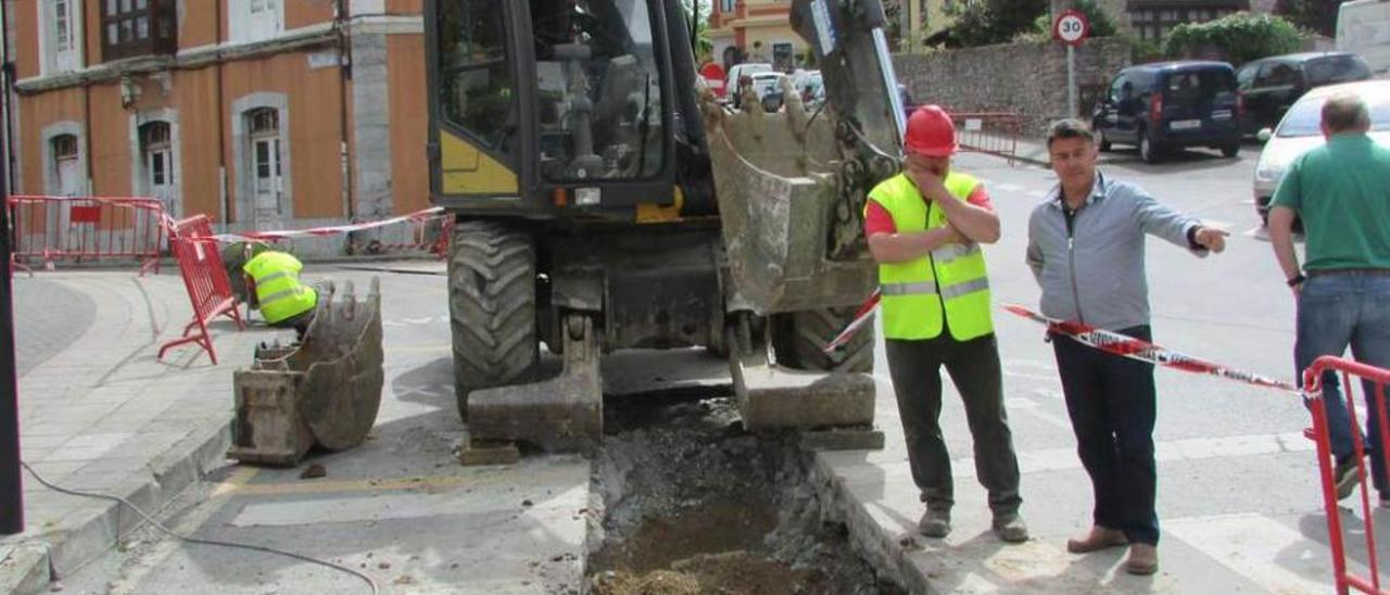 &quot;El PSOE intenta paralizar la vida municipal de Llanes&quot;, denuncia el cuatripartito