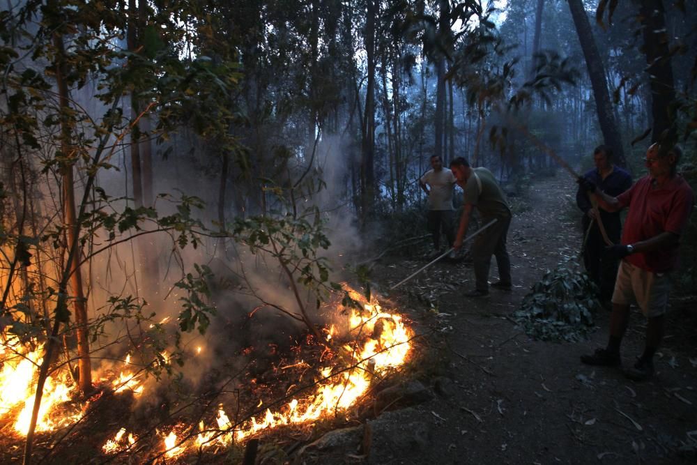 El fuego arrasa 6.000 Ha en Galicia en 4 días