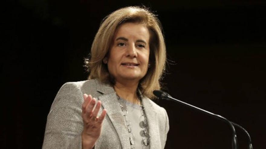 Fátima Báñez anuncia una subida del Salario Mínimo Interprofesional