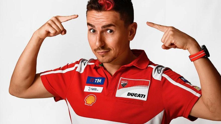 Jorge Lorenzo estrena mechón rojo