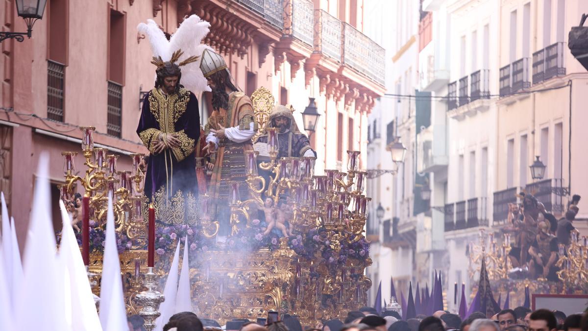 Paso de misterio de la Hermandad de San Gonzalo.