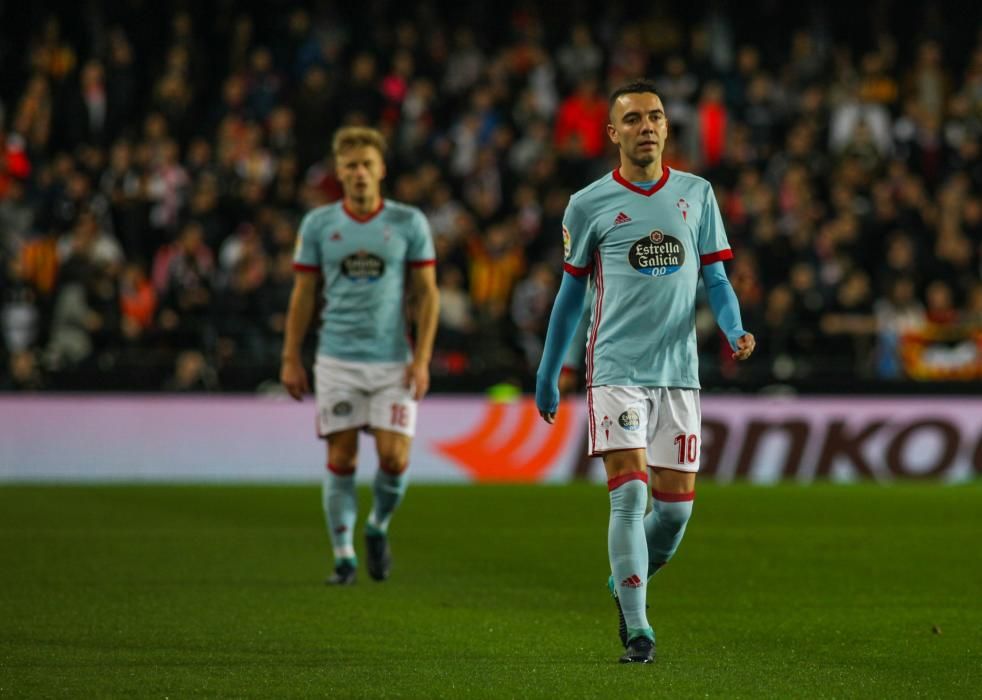 Las imágenes de la derrota del equipo celeste en Mestalla.