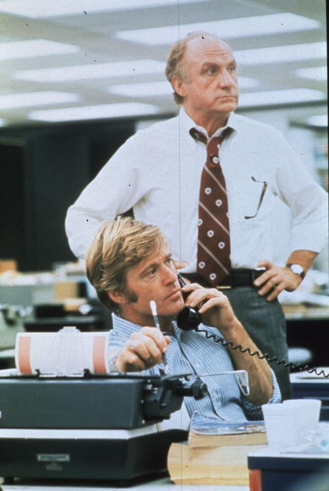 Robert Redford en un fotograma de la película Todos los hombres del presidente, de 1976