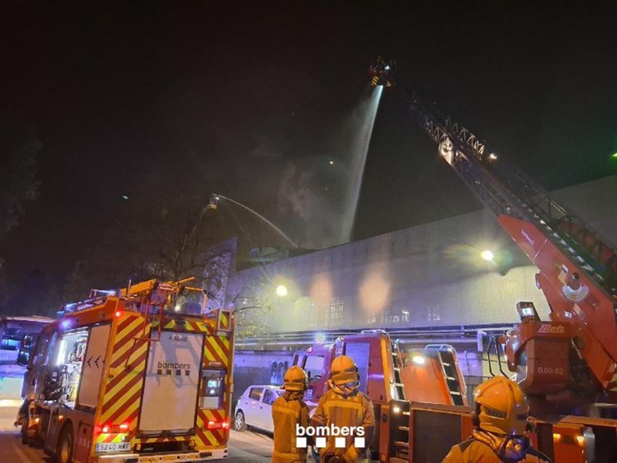 Incendio declarado esta madrugada en Mollet del Vallès
