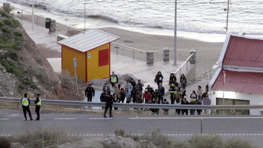 Imagen de la reconstrucción del crimen en la playa de Cala Cortina, donde apareció el cuerpo de Diego Pérez.