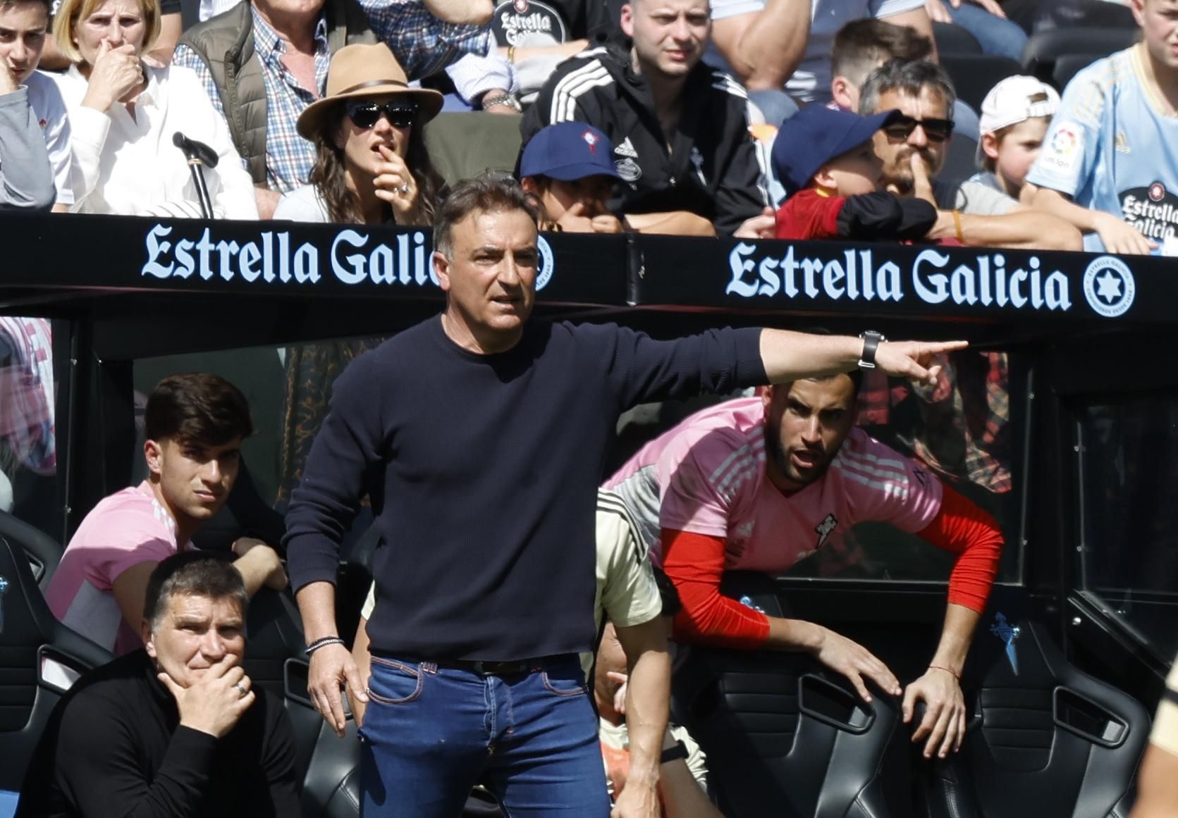 El Celta destituye a Carlos Carvalhal