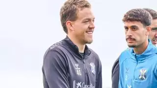 Quién es Gabri Lozano De Vuyst, el portero que ha viajado con el CD Tenerife a La Coruña