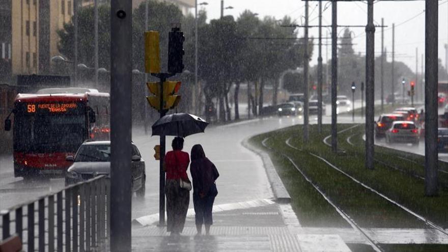 &quot;Miguel&quot; dejará 24 horas de lluvia y viento en la provincia de Zaragoza