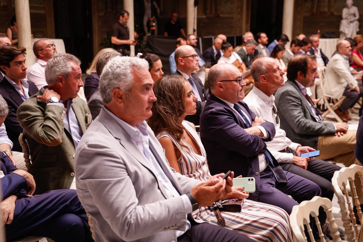 La BLET se presenta en Sevilla como proyecto tractor de inversiones