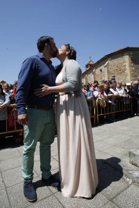 Fiestas del Puchero en Villalegre y rito del beso en la Ermita de la Luz.