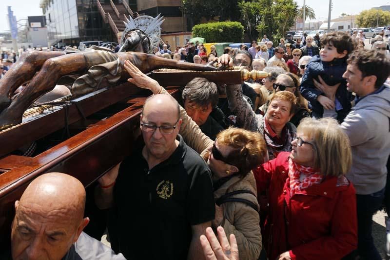 Llegada del Cristo del Grao, el Negret, al puerto