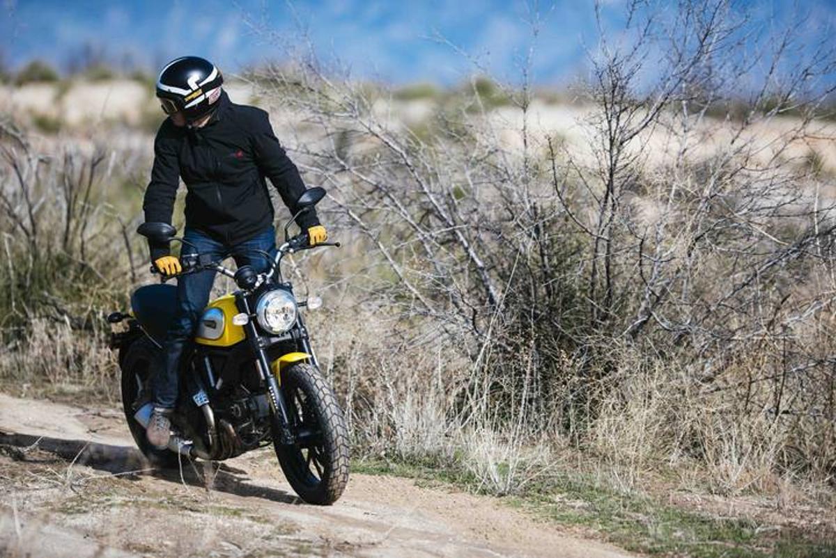 ctv-i3y-ducati scrambler palm spring 18