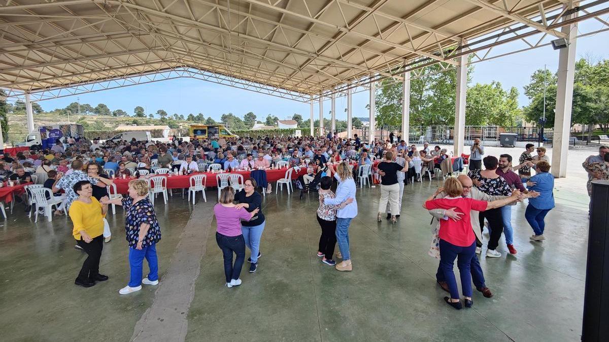 L'Alcora celebra San Isidro con cerca de 600 jubilados