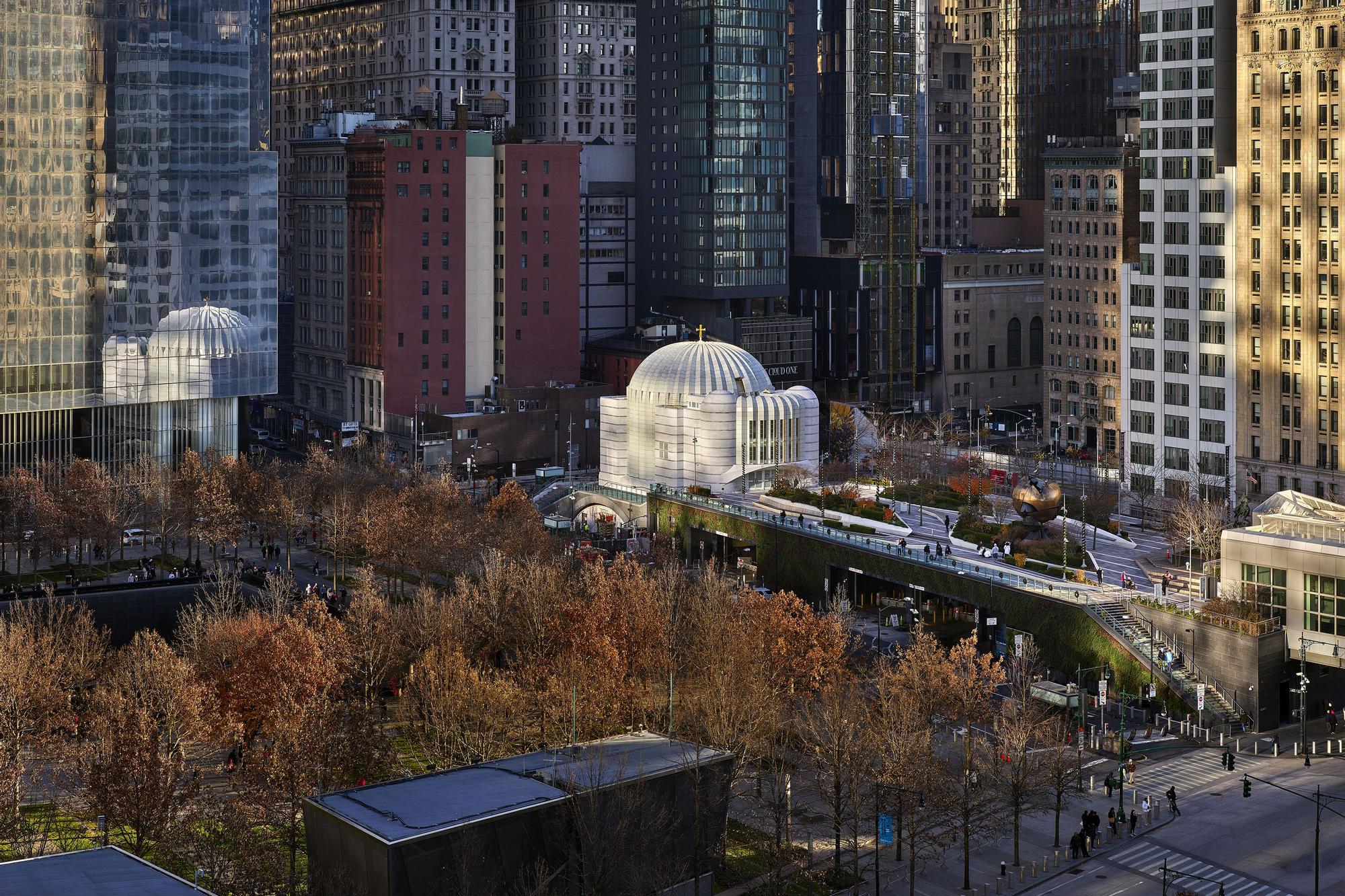 Las imágenes de la iglesia que Calatrava ha construido en Nueva York