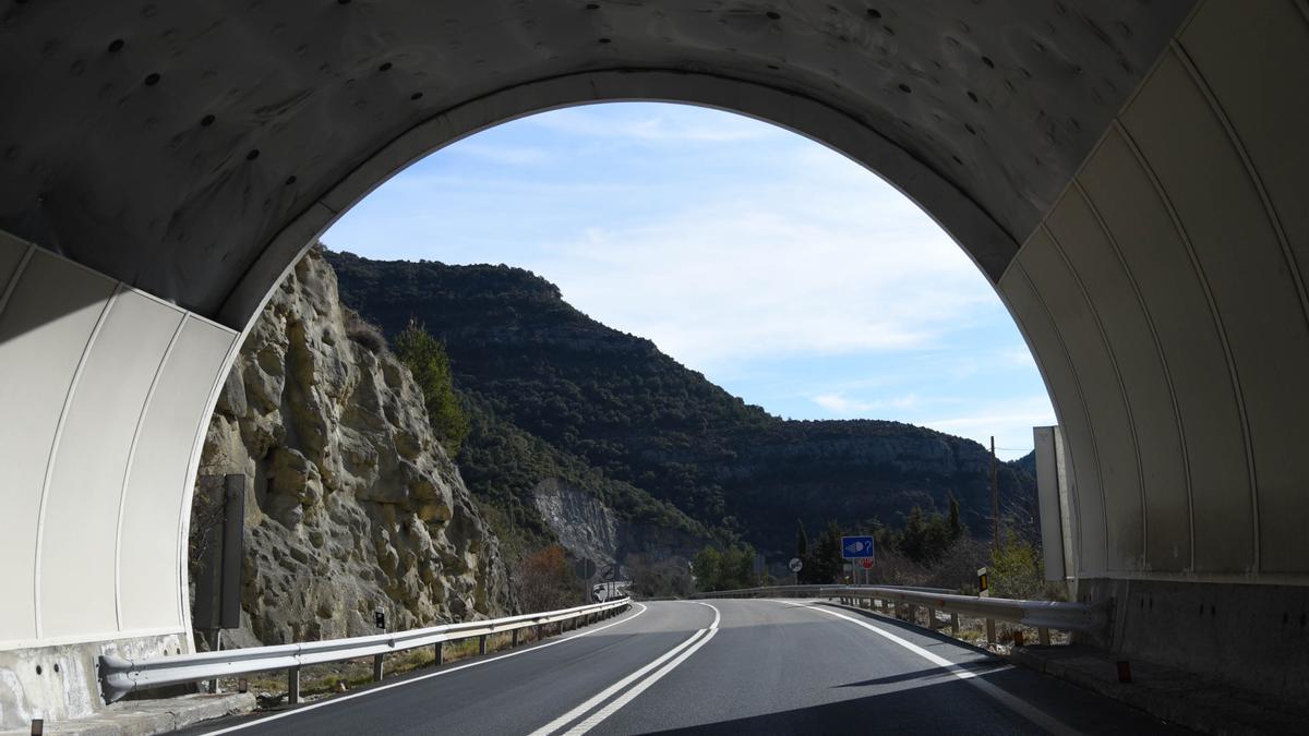 Uno de los túneles de Balupor, en el camino hacia Fiscal, cuya carretera se reacondicionará.